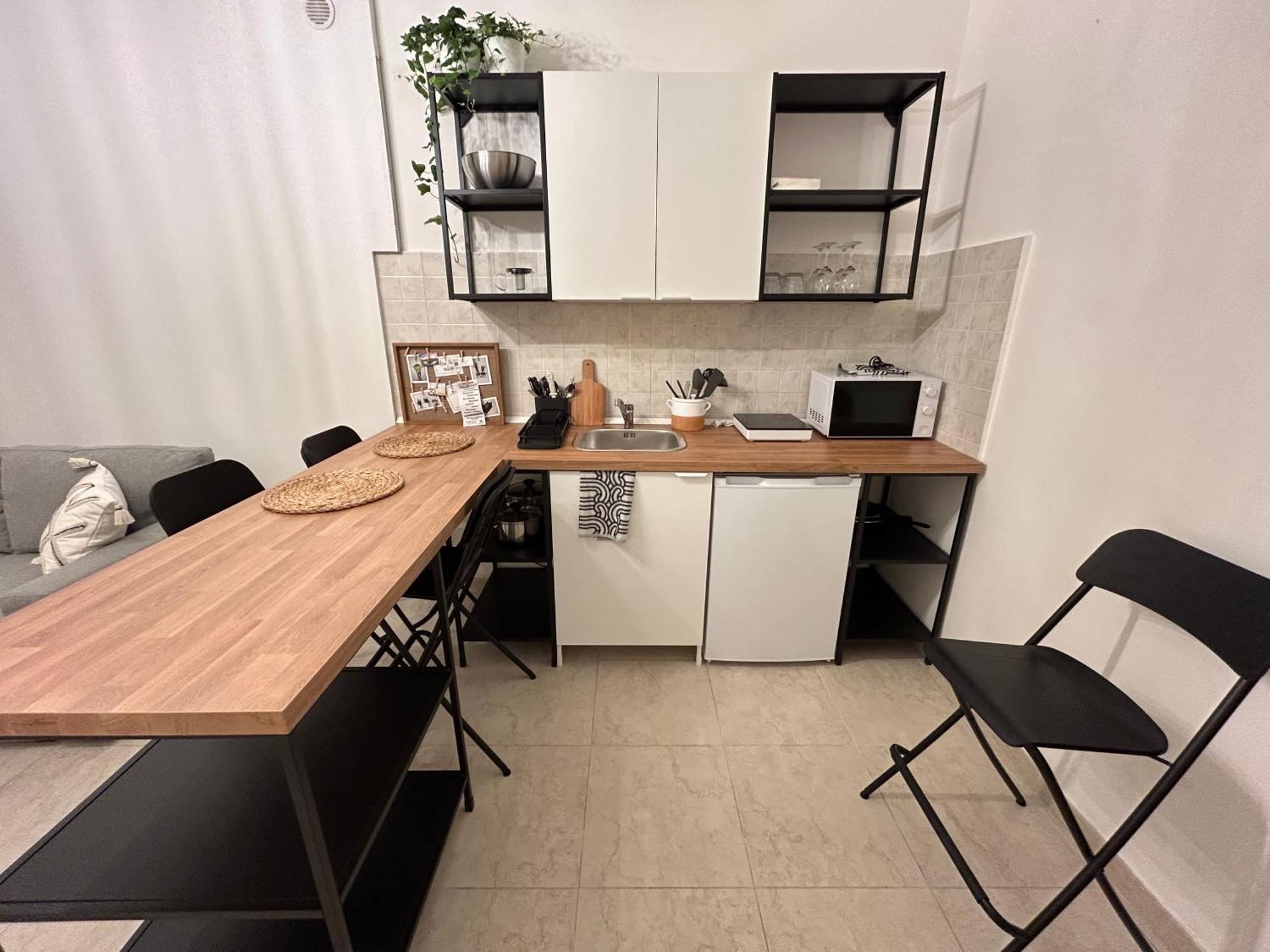 Cri House Apartment *